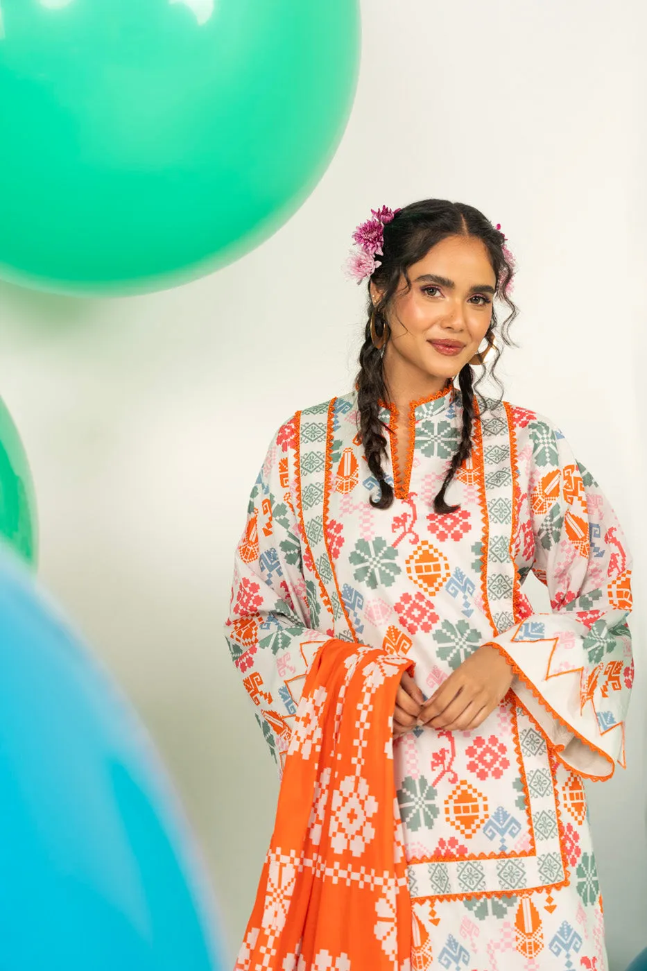 3 Pc Printed Lawn Suit With Printed Lawn Dupatta