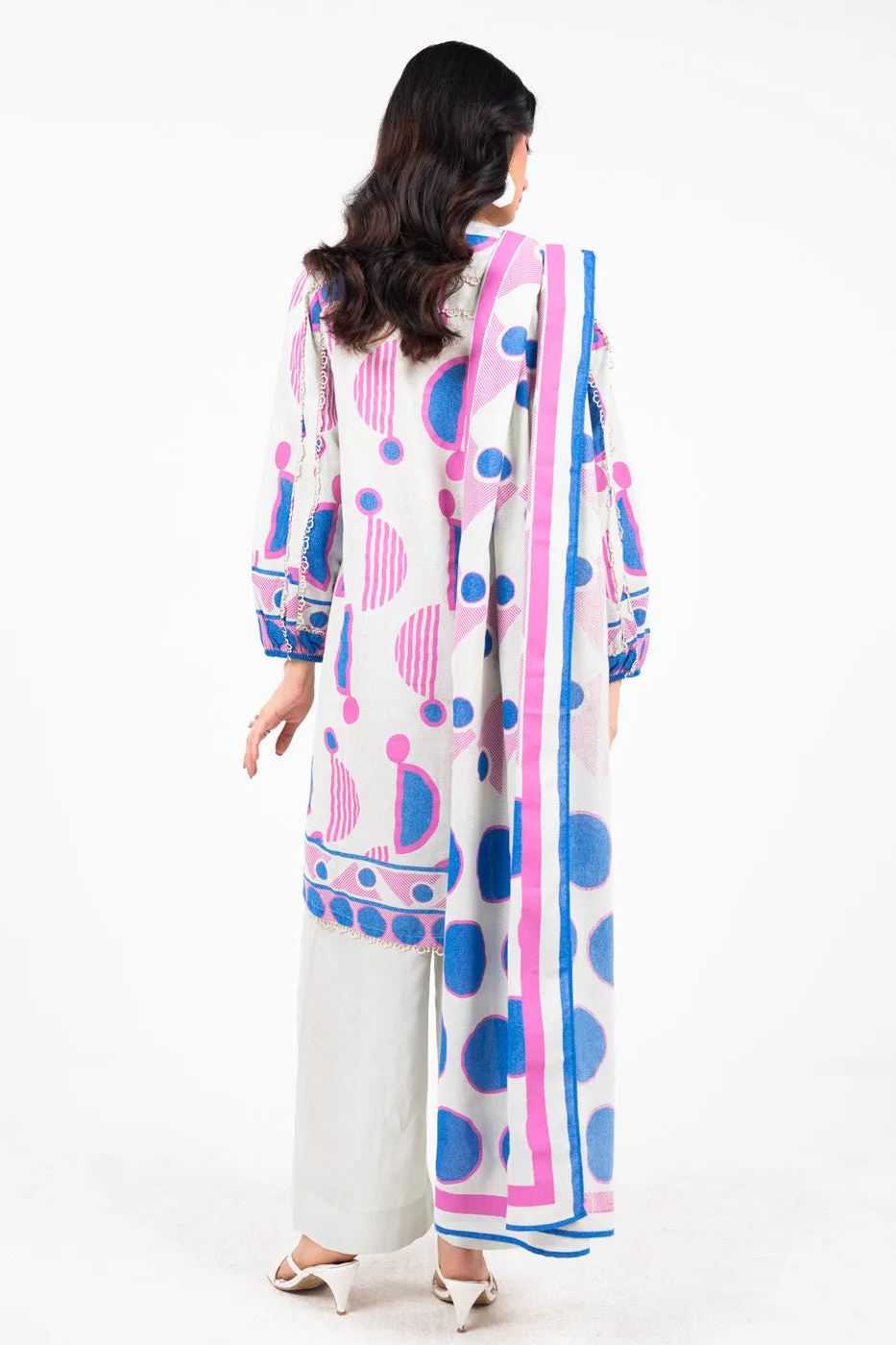 3 Piece Printed Karandi Suit With Karandi Dupatta