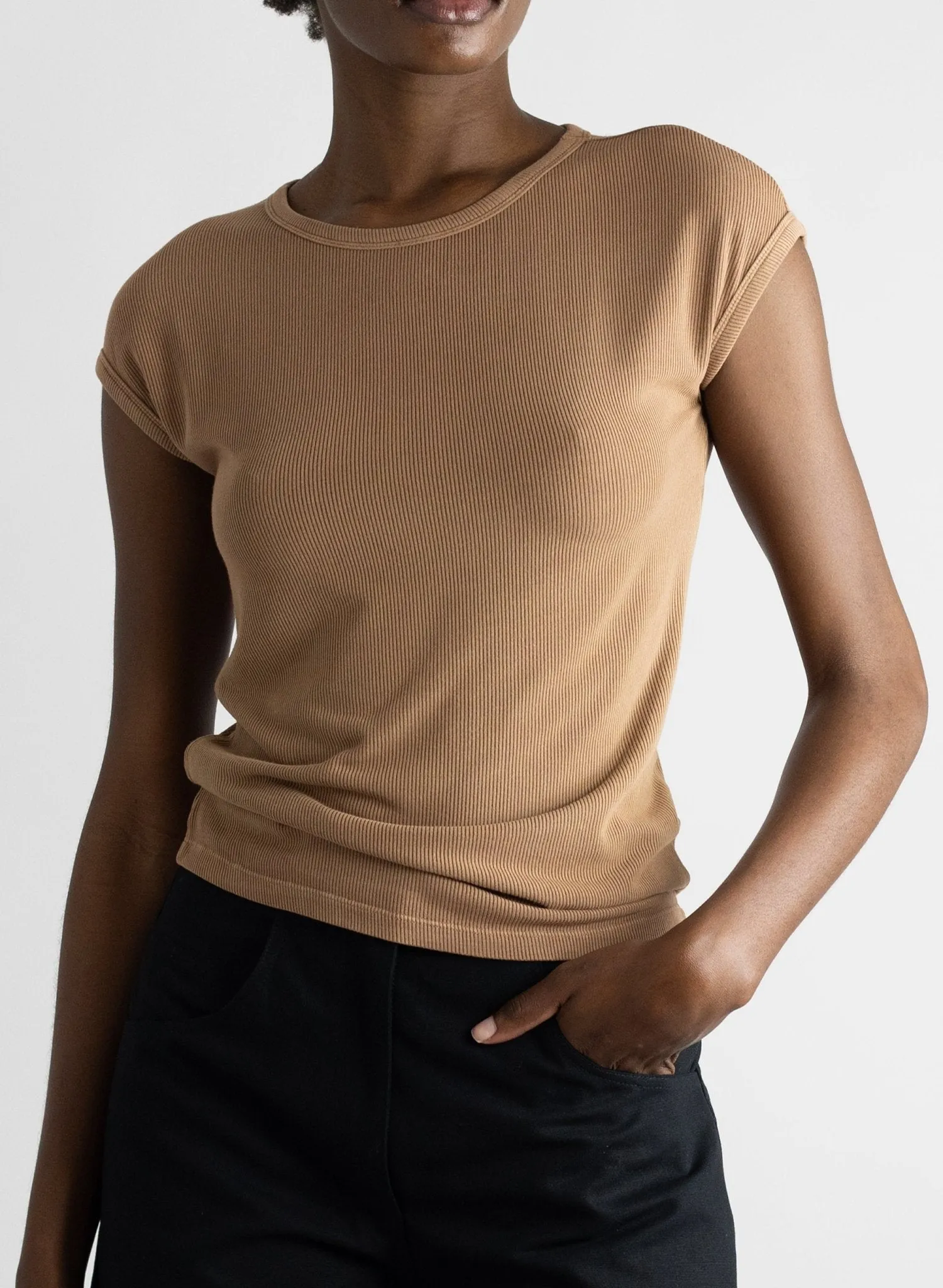 Basic Ribbed Tee - Camel