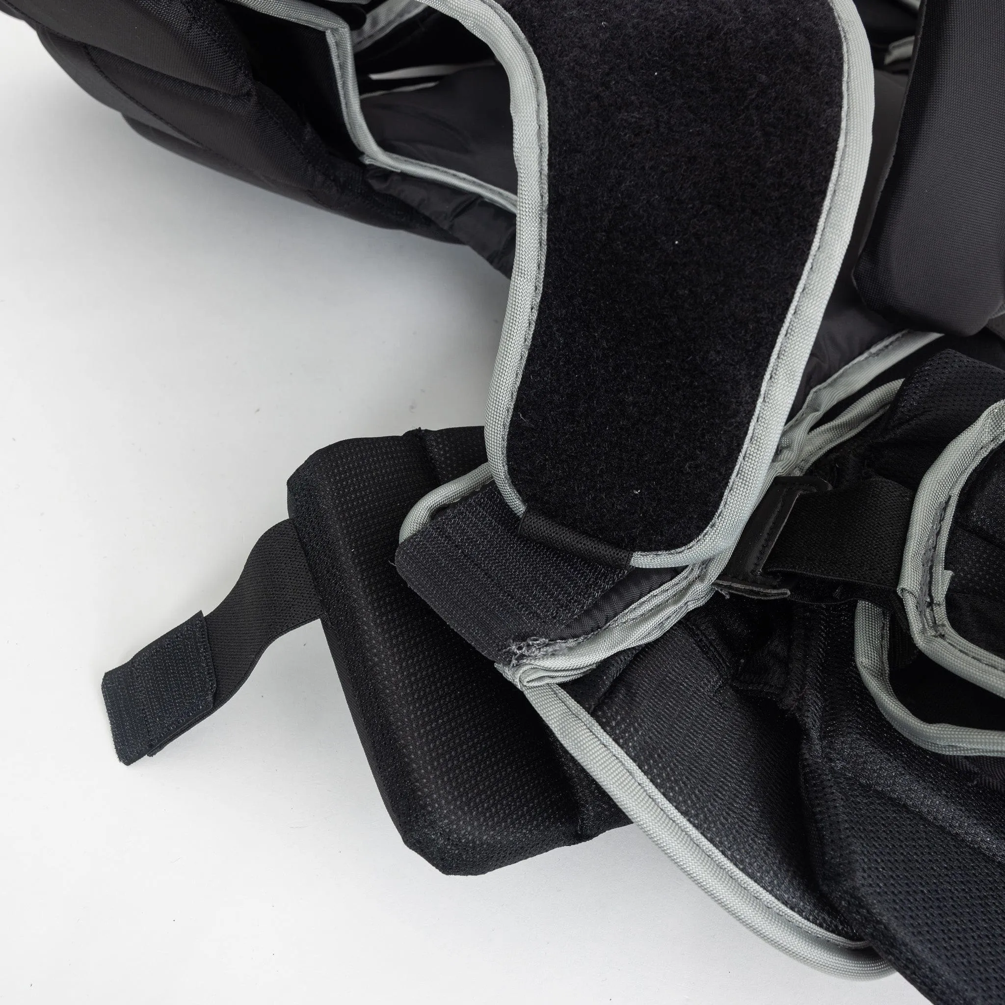 Bauer Vapor HyperLite2 Senior Chest & Arm Protector - THS Spec