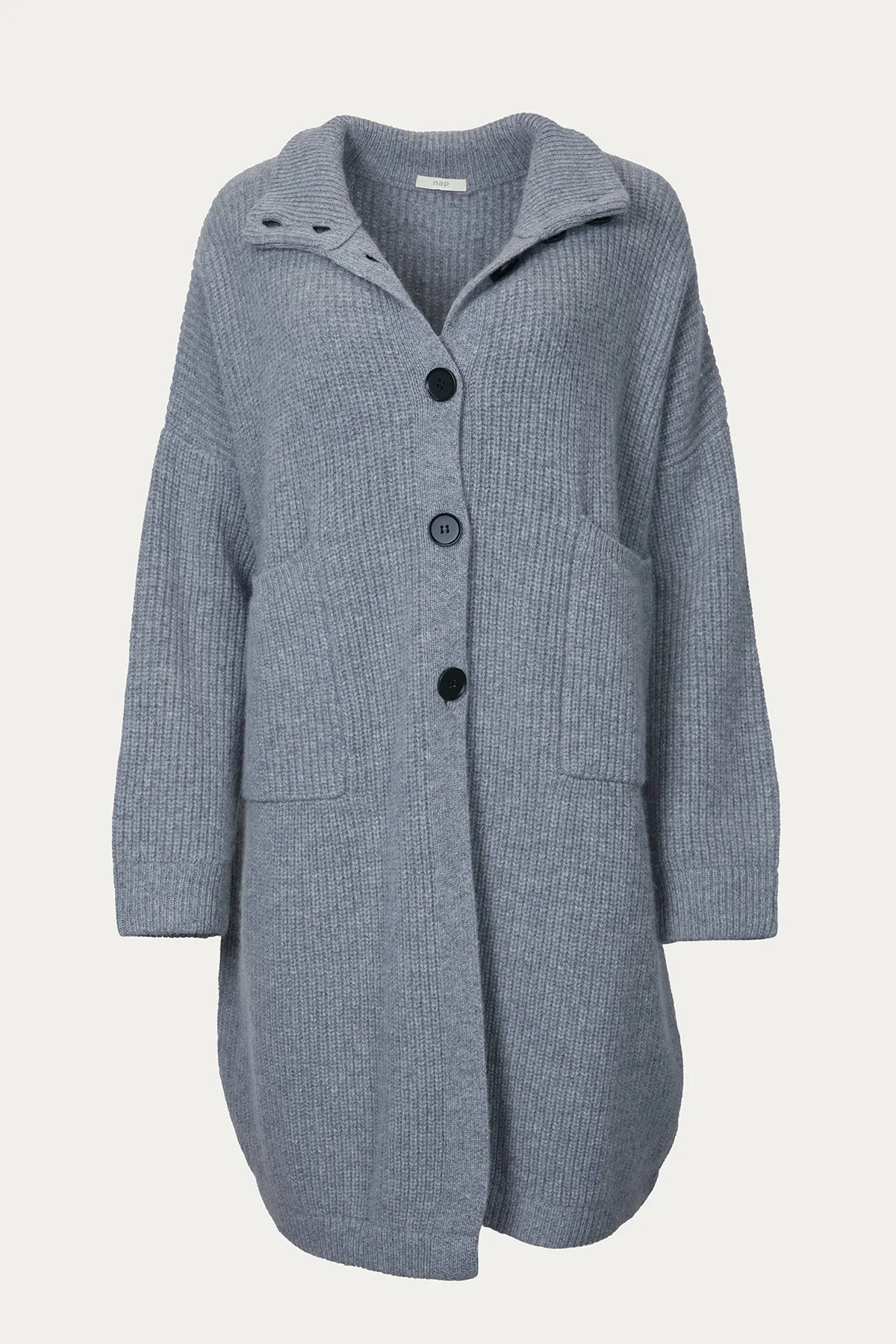 BOX-CUT AMPLE CARDIGAN