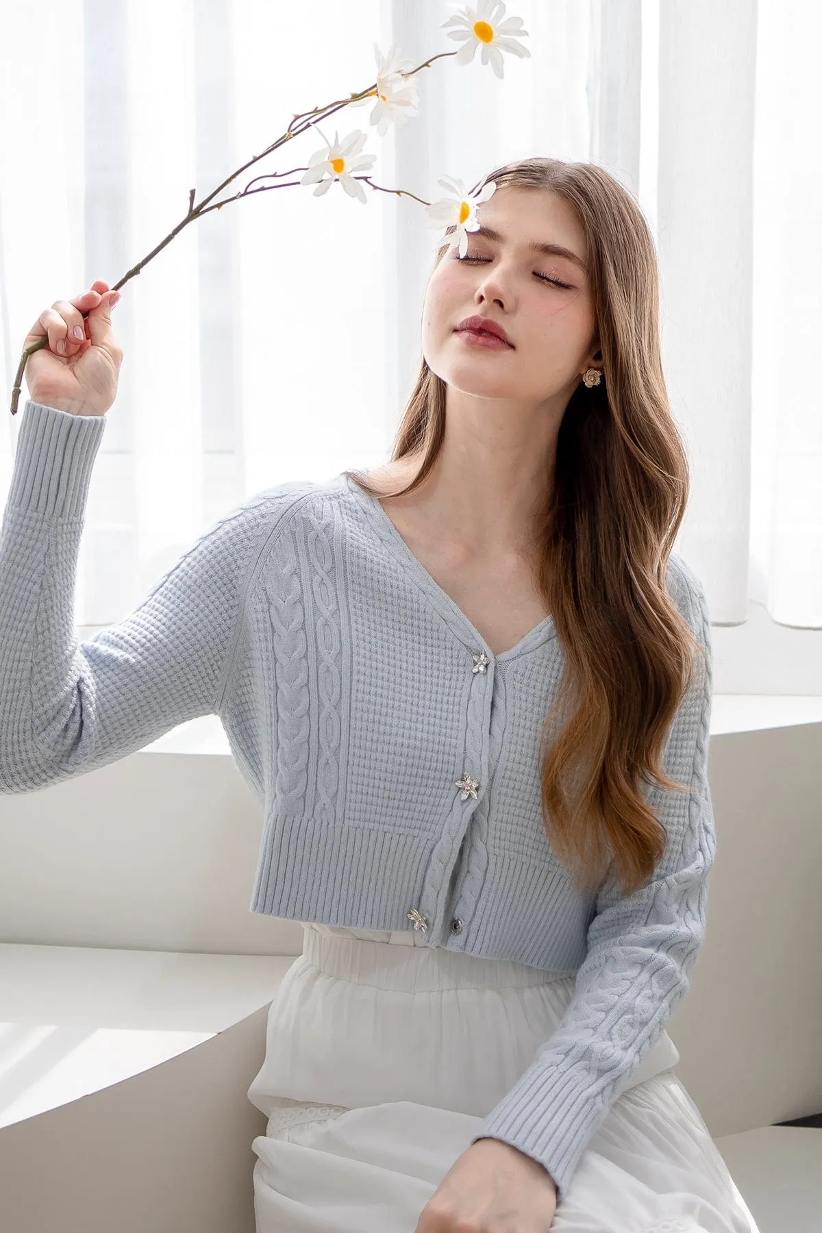 DANIELLE WEAVED CARDIGAN IN MILKY BLUE