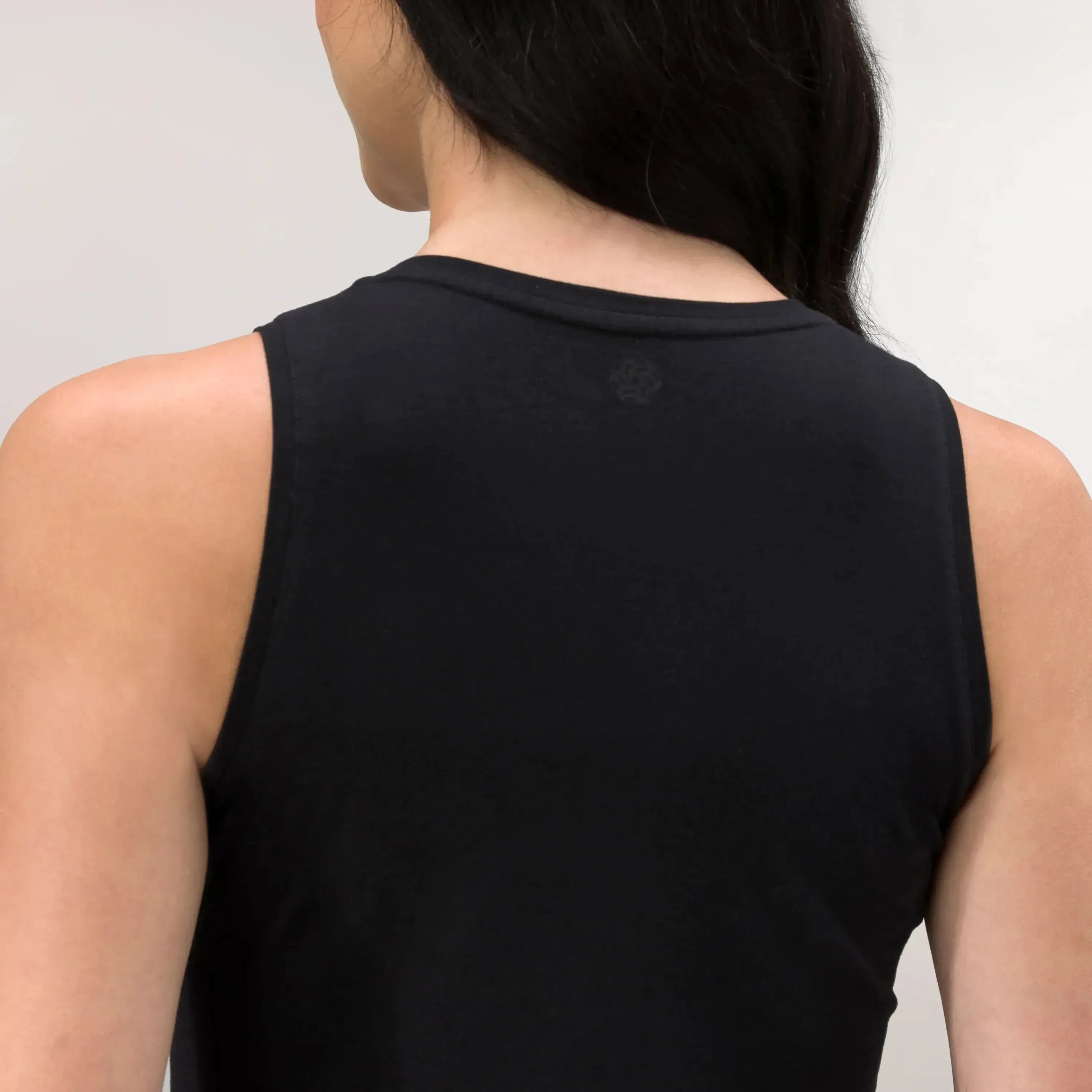Easybend Tank Top - CORE BLACK