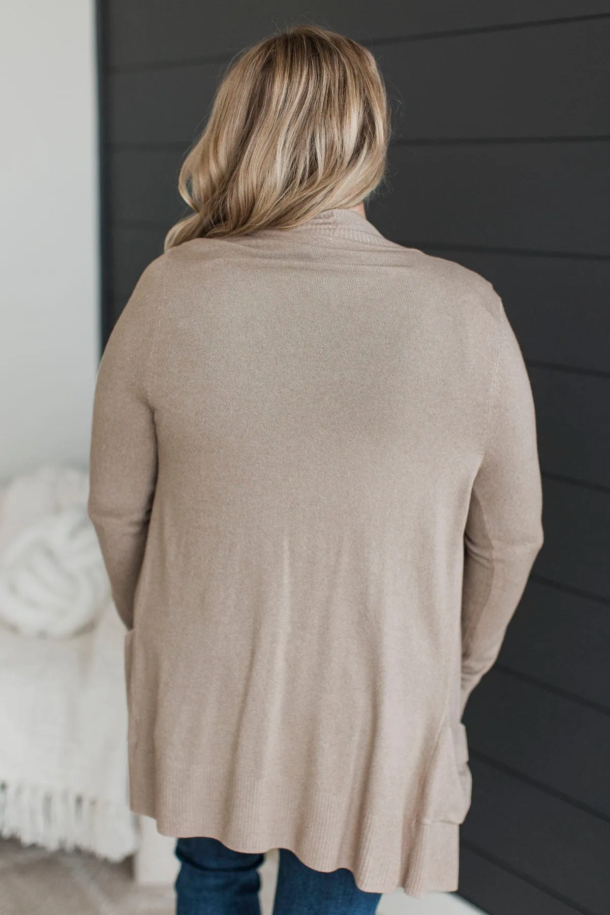Essential Cardigan- Light Mocha
