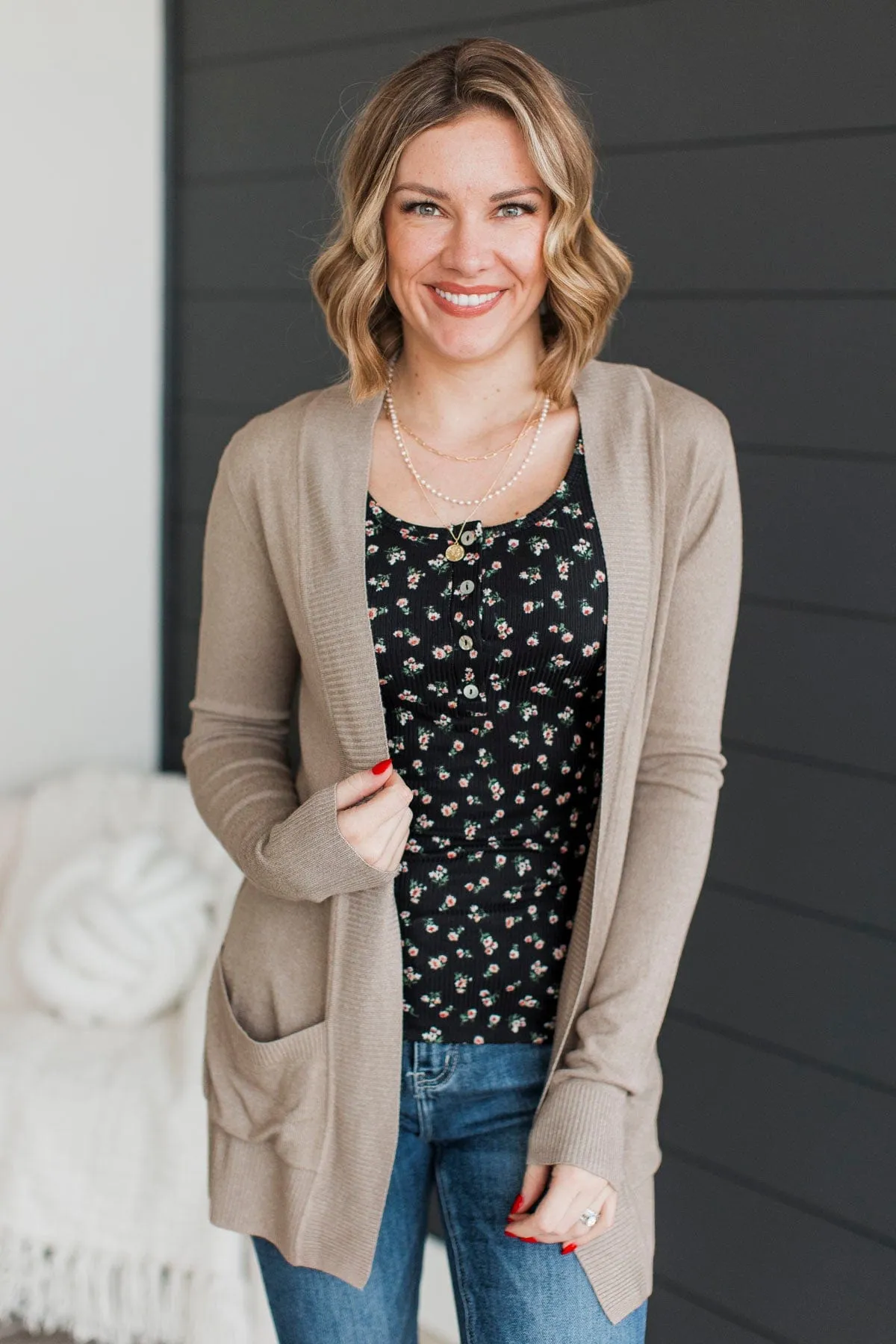 Essential Cardigan- Light Mocha