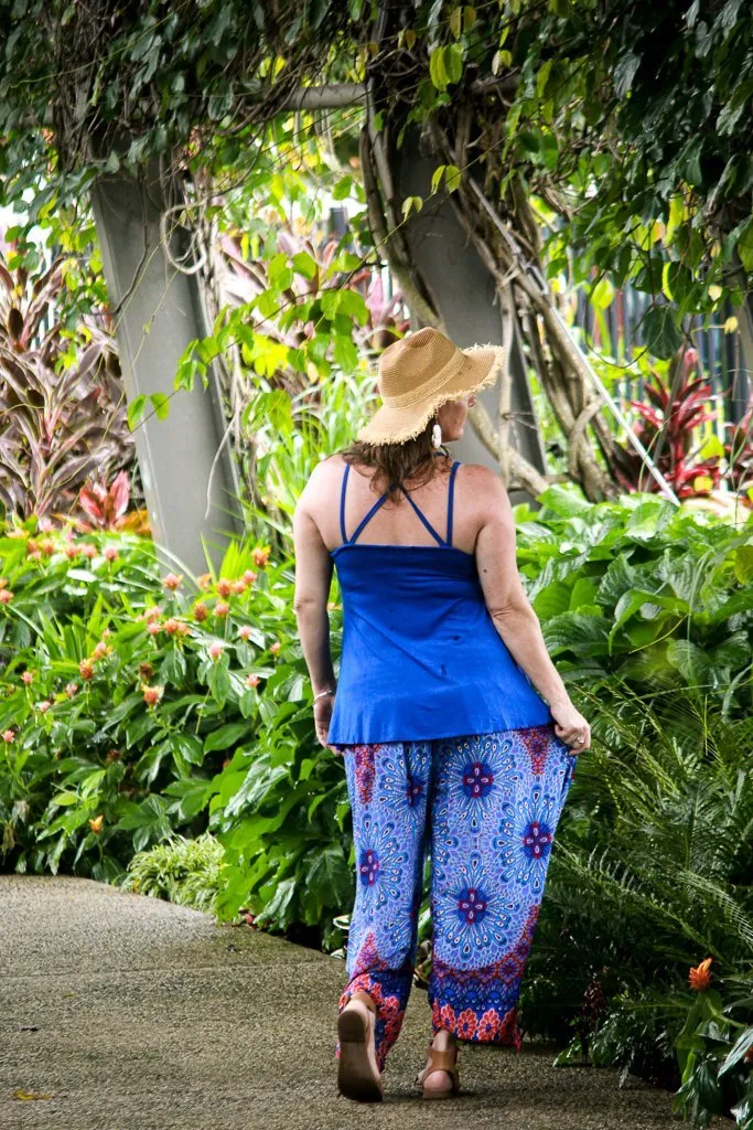 Freya Pants - Flower Blue and Red