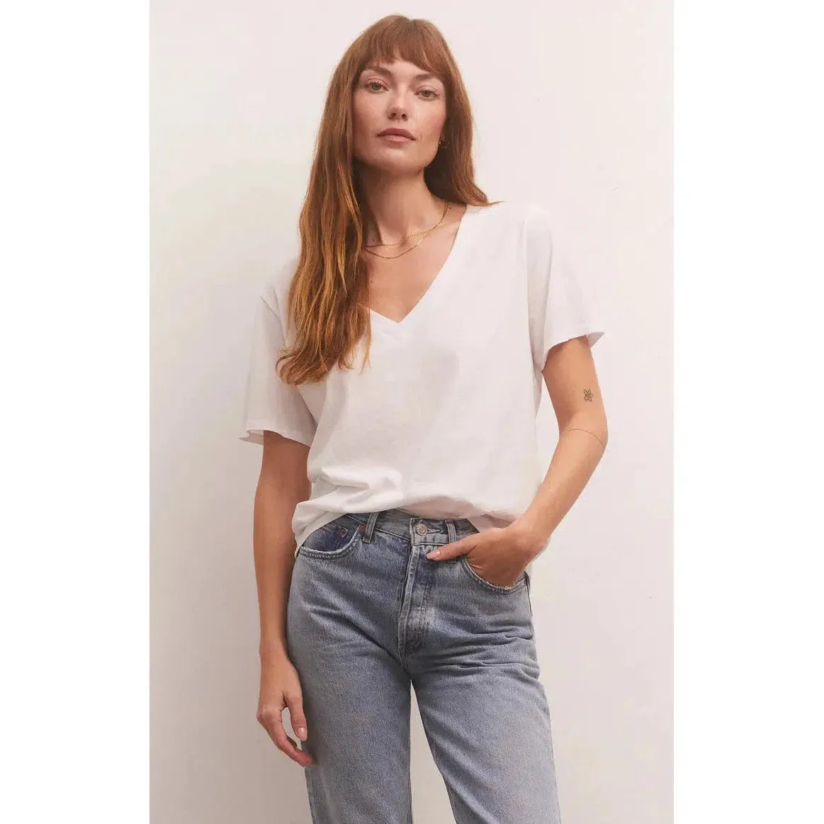 GIRLFRIEND V-NECK TEE