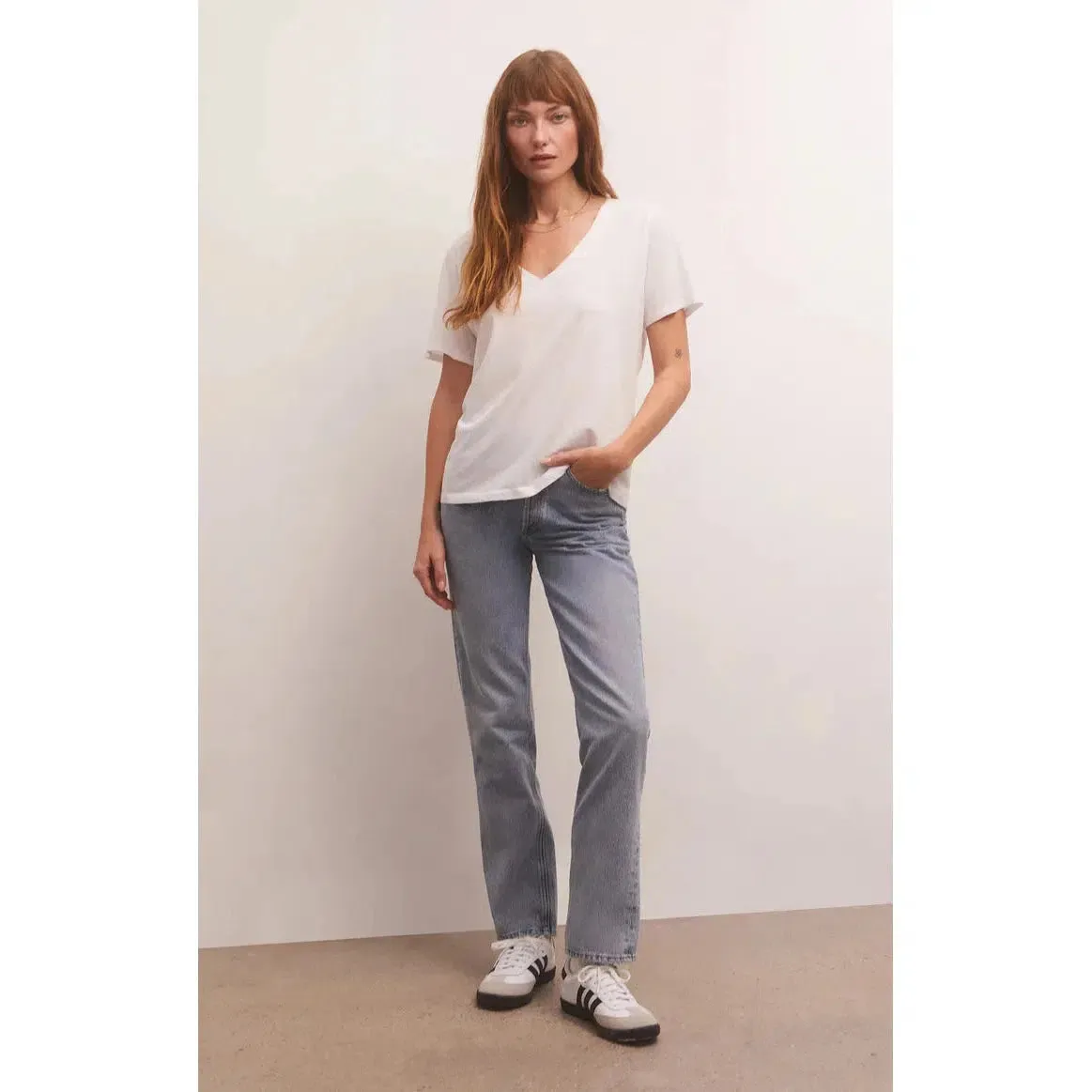 GIRLFRIEND V-NECK TEE