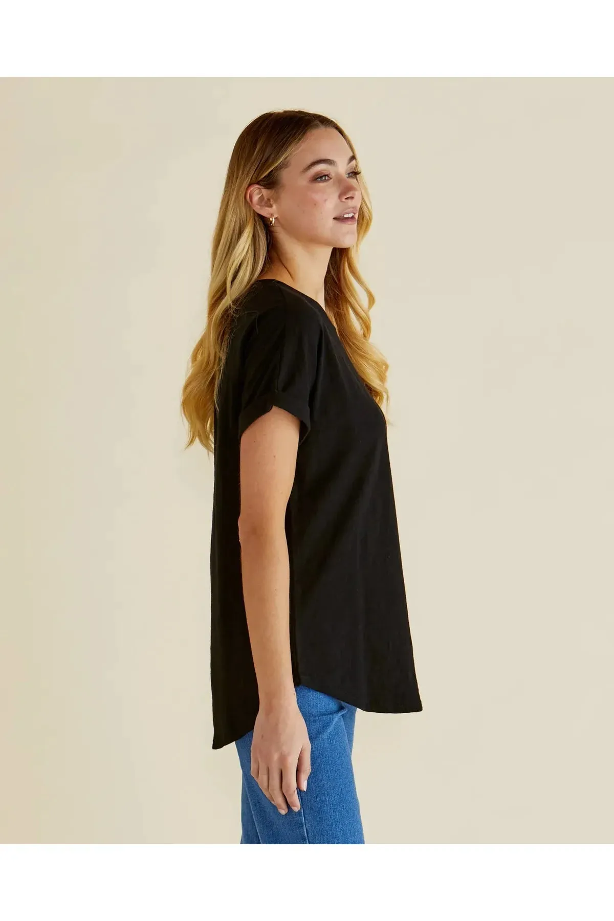 Hailey Tee Black