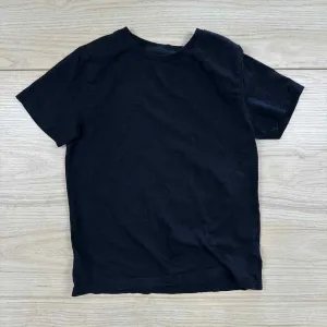 H&M TEE