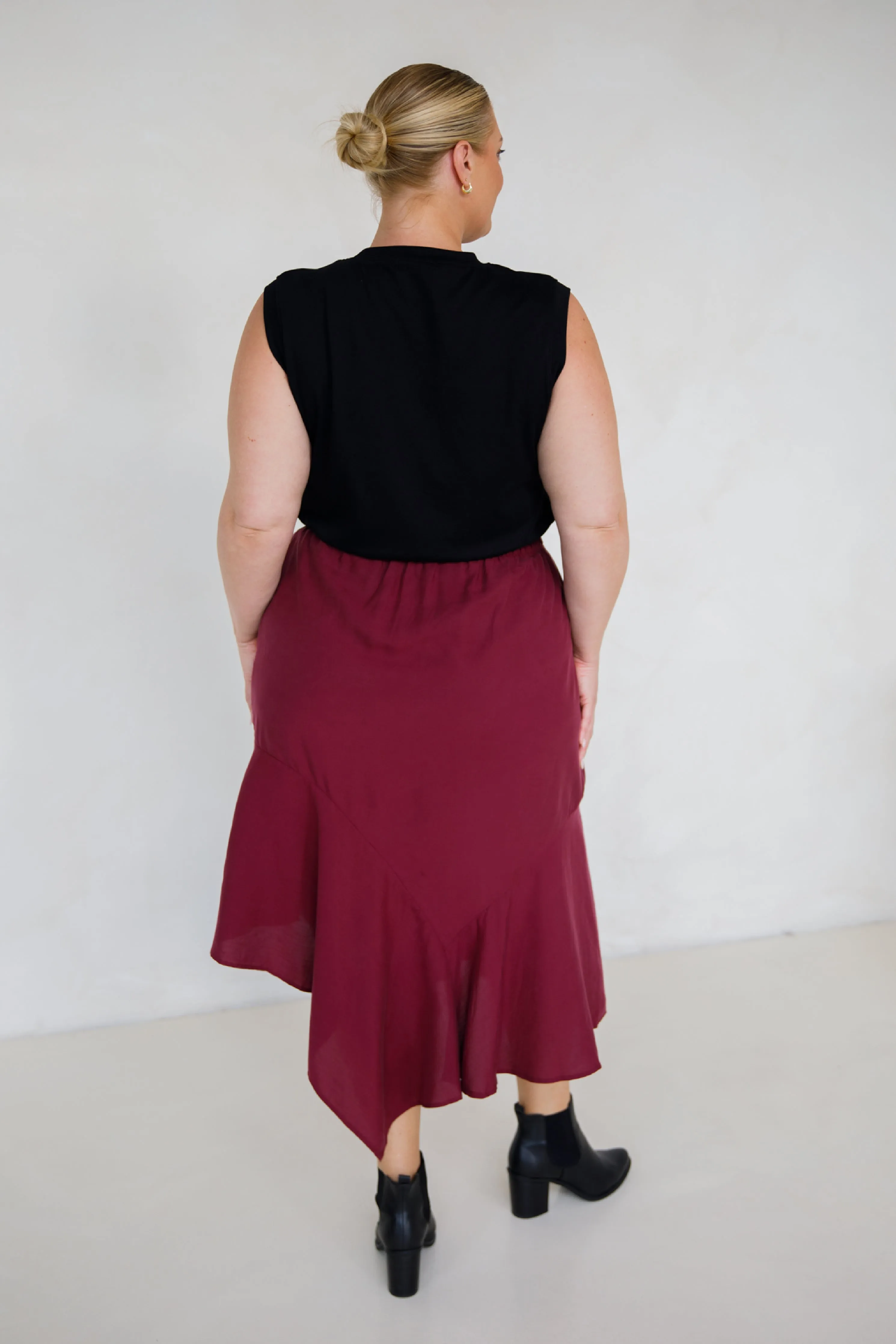 Isadora Skirt | Shiraz