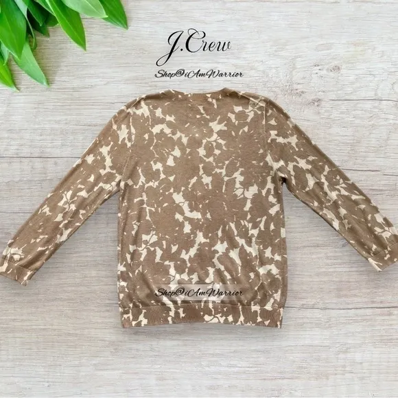 J.Crew abstract floral crewneck button cotton cardigan *shop@iamwarrior