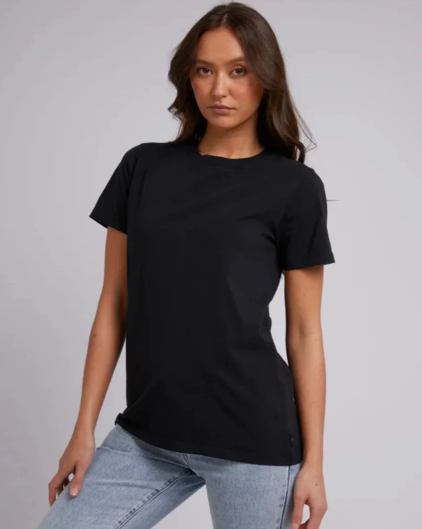 Layering Tee - Black