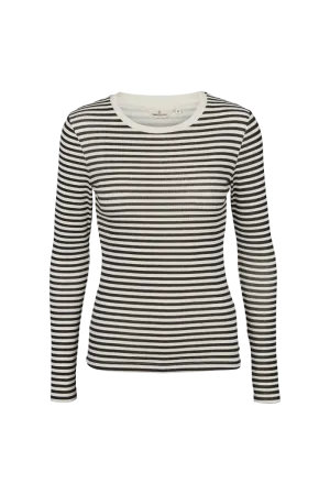 Ludmilla LS tee