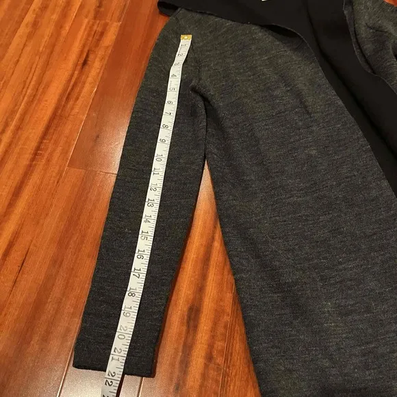 Max Studio Gray Merino Wool Cardigan Long Sleeve Hooded Open Front Size Small