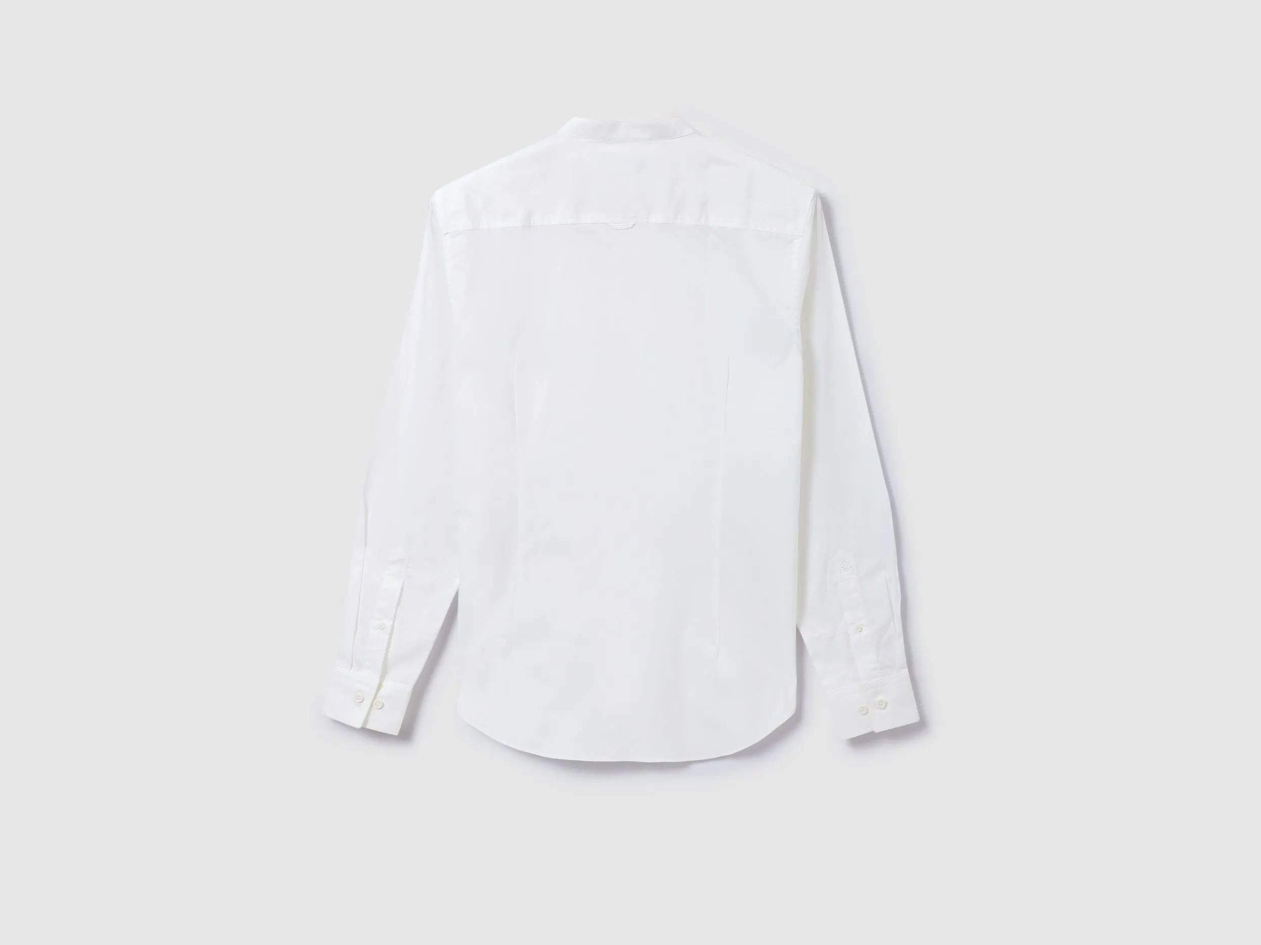 Men Solid Mandarin Collar Shirt