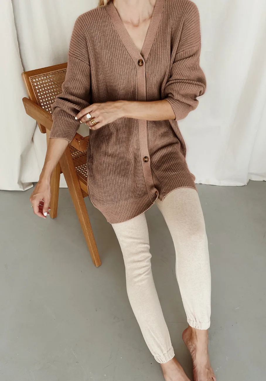 Miann & Co Womens - Ruth V-Neck Cardigan - Café au Lait