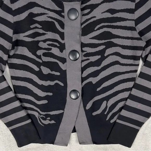 Michael Simon Zebra Print 3 Button Cardigan Sweater Women's M Black Gray Vintage