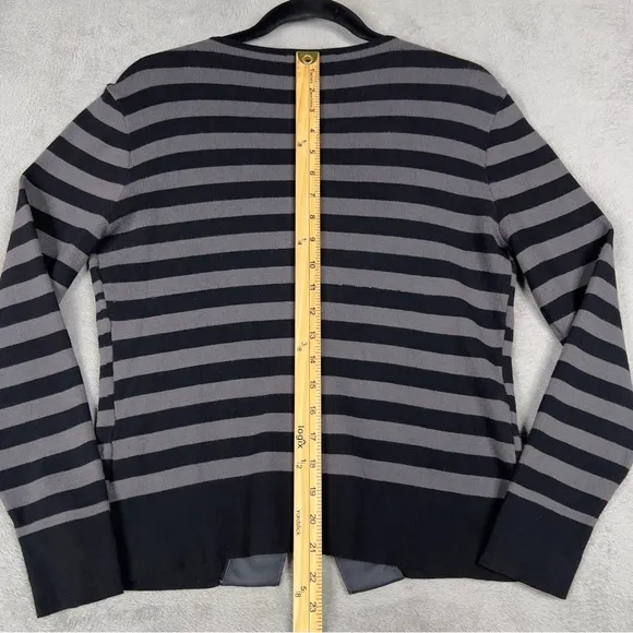 Michael Simon Zebra Print 3 Button Cardigan Sweater Women's M Black Gray Vintage