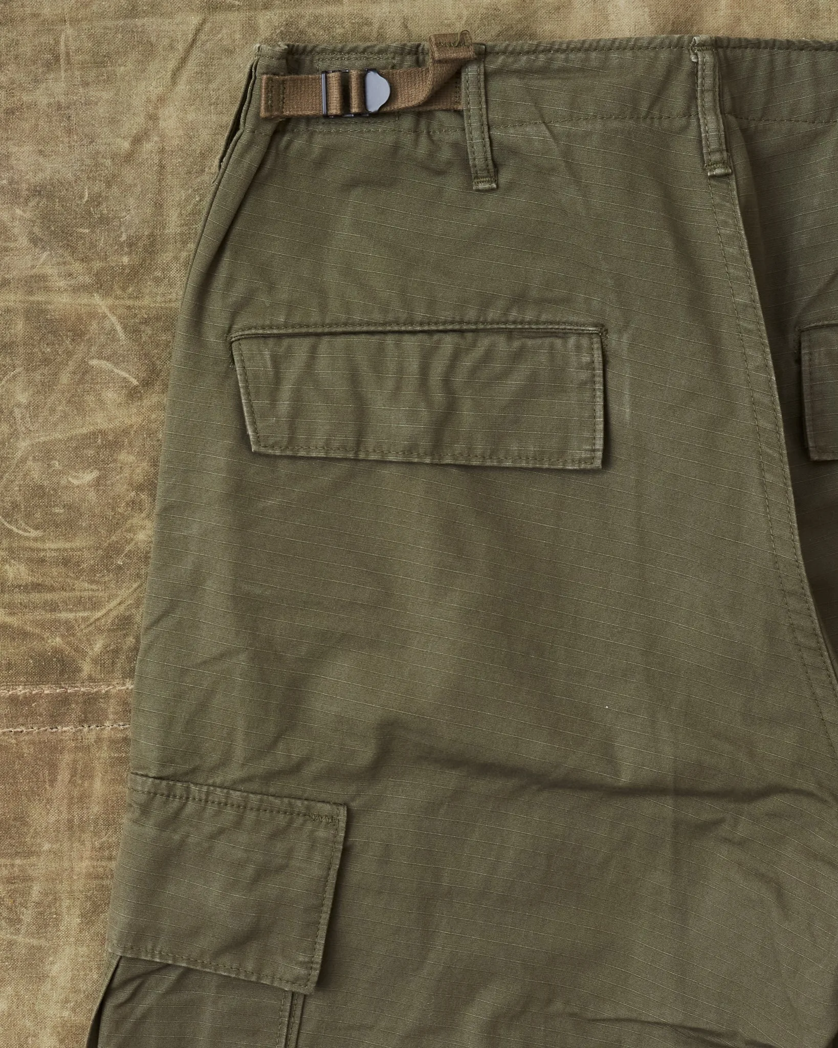 Second Hand OrSlow Vintage Fit Ripstop Cargo Pants Green EU XS / JPN 1