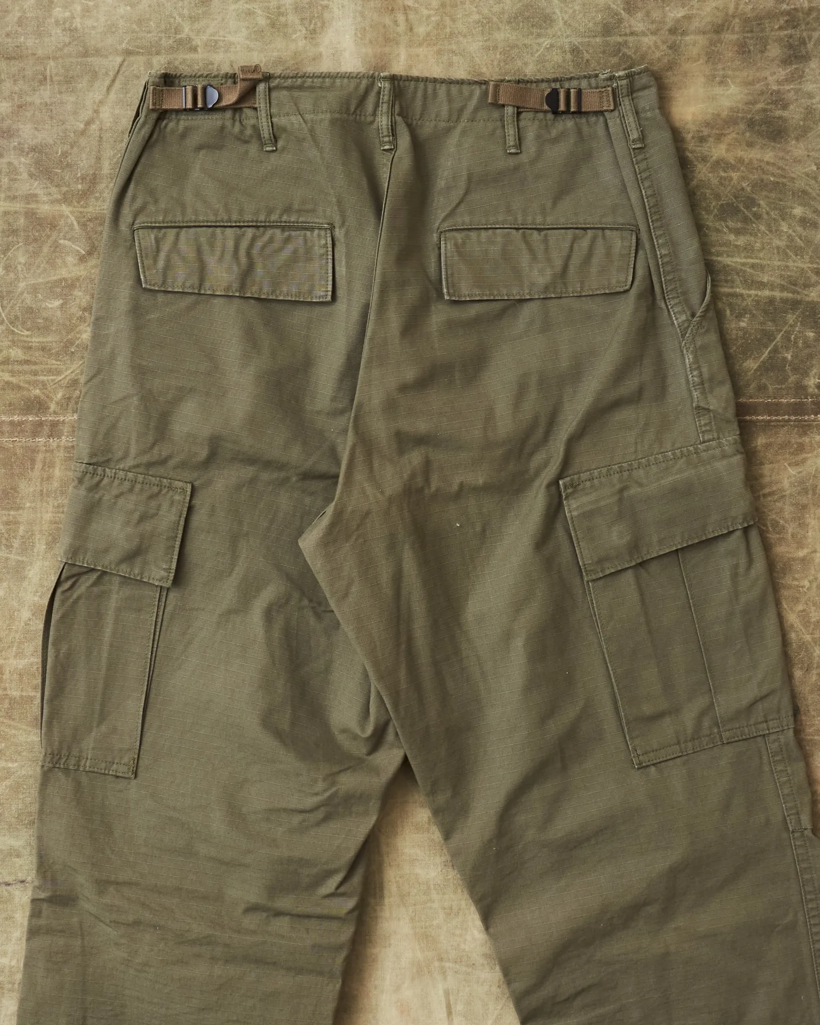 Second Hand OrSlow Vintage Fit Ripstop Cargo Pants Green EU XS / JPN 1