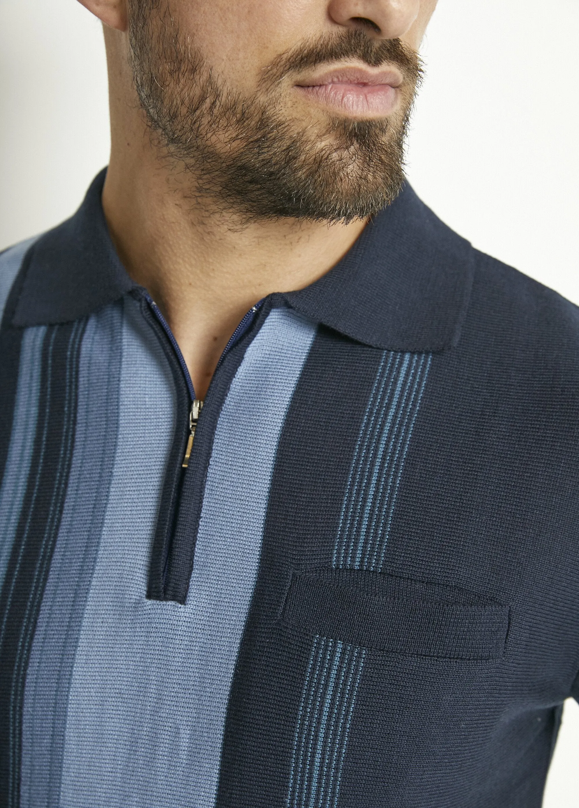 Short-sleeved zipped polo shirt with jacquard stripes