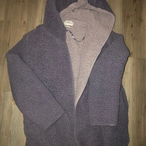 Urban Outfitters jacket/ cardigan sherpa/plush